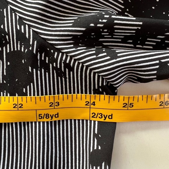 Worthington Floral Blouse Womens XXL Black White Striped Lace Up Long Sleeve Top - Picture 10 of 12